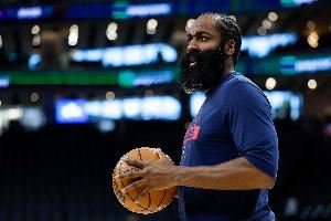 船媒:博格丹&比尔&保罗对快船没任何帮助 除哈登外球队几无亮点